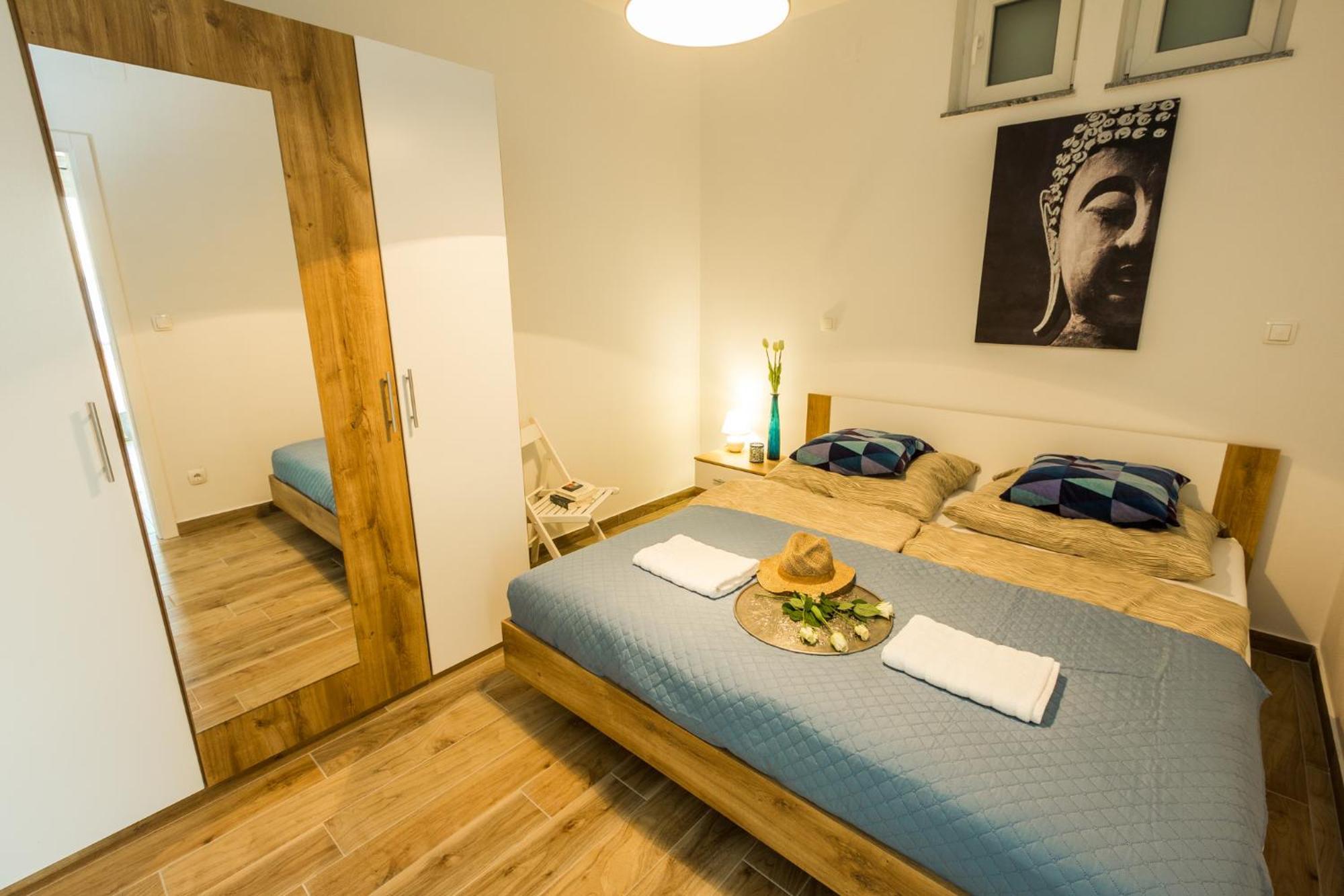 2Bfree Apartments Stinica Exterior foto